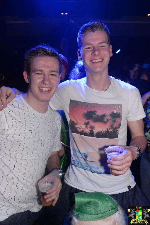 ../Images/H2O feest, onder water 022.jpg